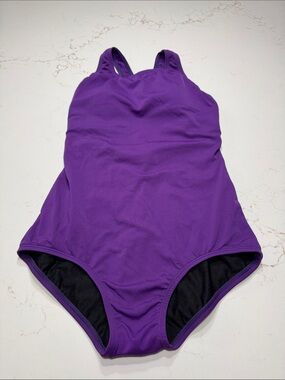 The Dolfin Women's Aquashape Conservative Lap Suit Size 6 Purple